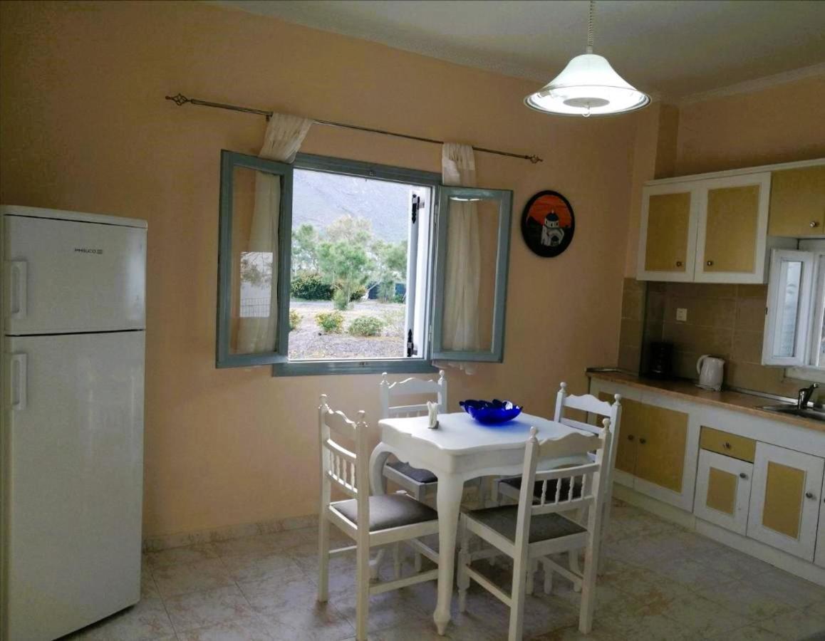 Hilltop Serenity Villa Imerovigli  Esterno foto